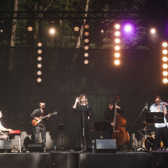 Maja Kleszcz w Operze Leśnej w Sopocie w ramach cyklu koncertów Lasy