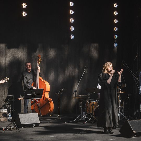 Maja Kleszcz w Operze Leśnej w Sopocie w ramach cyklu koncertów Lasy