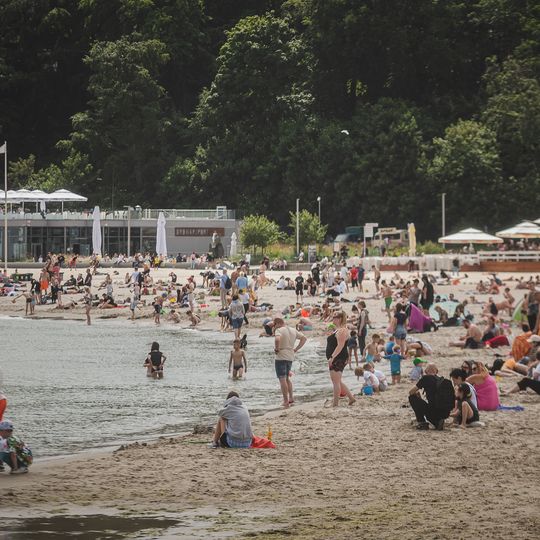 plażowicze w Gdyni, lato 2025