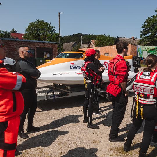 Bartłomiej Marszałek na spotkaniu z dziennikarzami w Nadolu