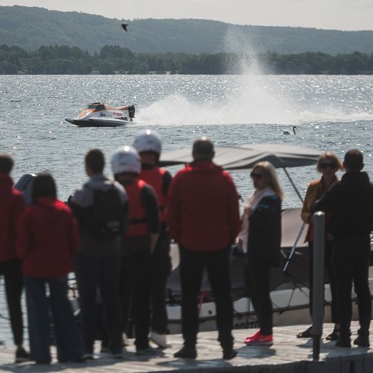 Bartłomiej Marszałek na spotkaniu z dziennikarzami w Nadolu