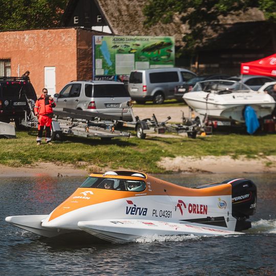 Bartłomiej Marszałek na spotkaniu z dziennikarzami w Nadolu