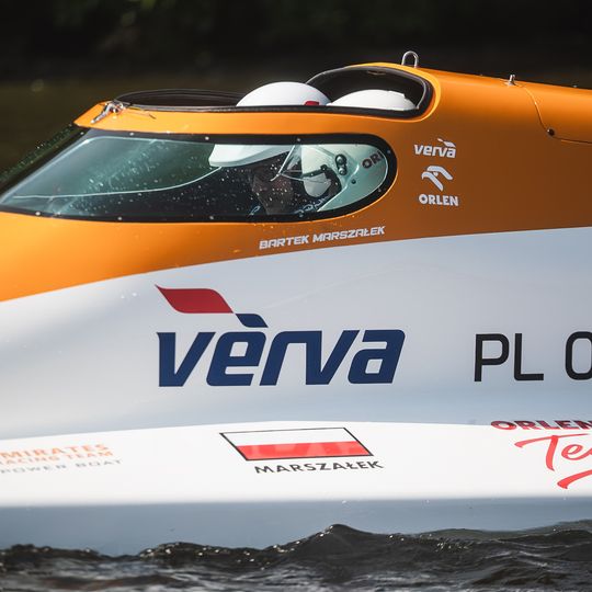 Bartłomiej Marszałek na spotkaniu z dziennikarzami w Nadolu