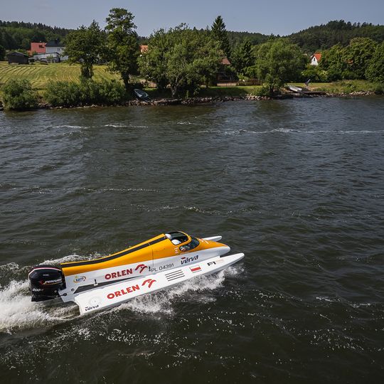Bartłomiej Marszałek na spotkaniu z dziennikarzami w Nadolu