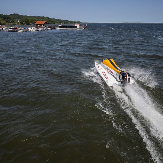 Bartłomiej Marszałek na spotkaniu z dziennikarzami w Nadolu