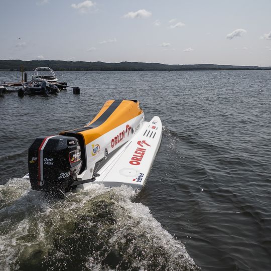 Bartłomiej Marszałek na spotkaniu z dziennikarzami w Nadolu