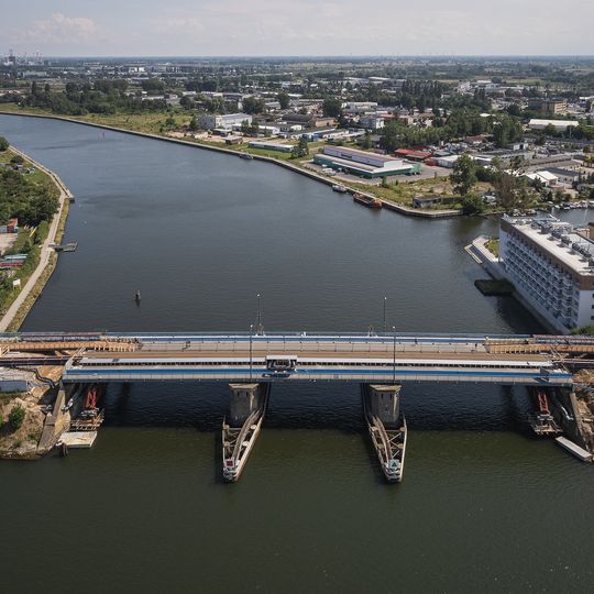 Most Siennicki w Gdańsku z kładką dla pieszych i rowerzystów