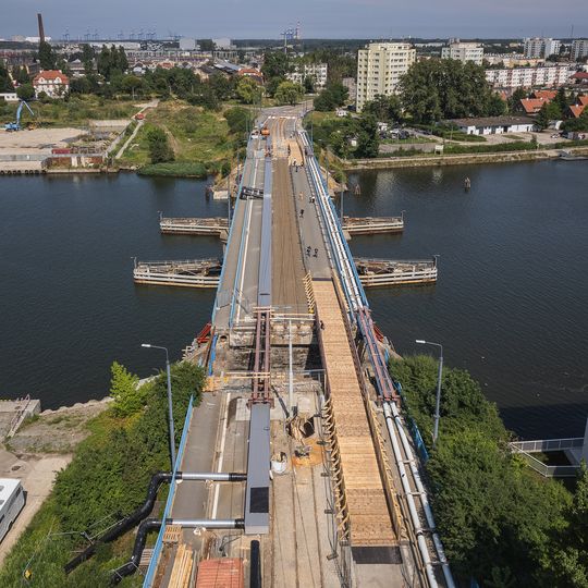 Most Siennicki w Gdańsku z kładką dla pieszych i rowerzystów