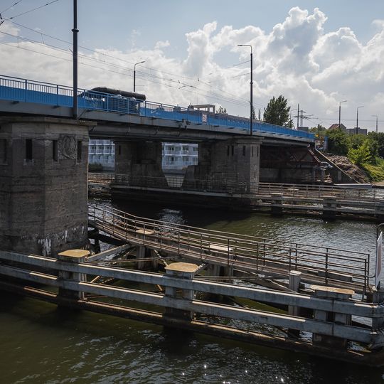 Most Siennicki w Gdańsku z kładką dla pieszych i rowerzystów