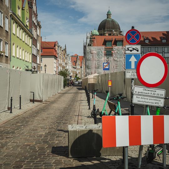 przygotowania do Jarmarku Świętego Dominika 2025 w Gdańsku