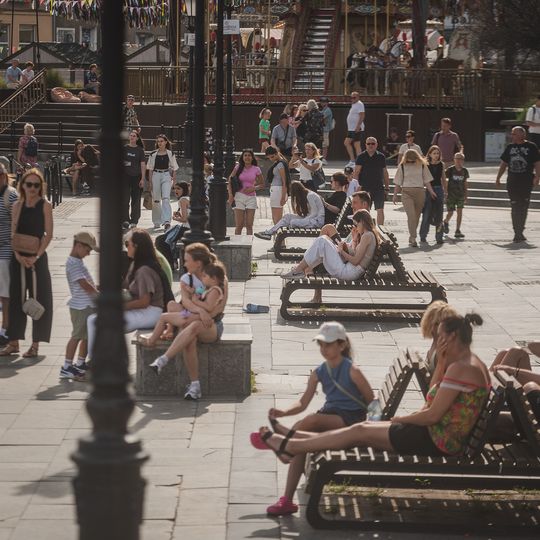 przygotowania do Jarmarku Świętego Dominika 2025 w Gdańsku