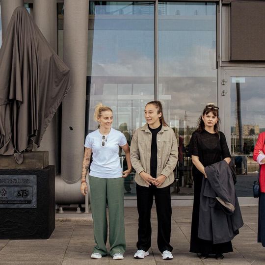 Pomnik kobiecej piłki nożnej odsłonięty w Gdańsku