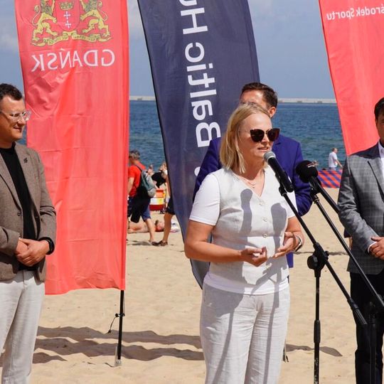 BeBot – nowoczesny robot sprzątający plażę w Gdańsku-Stogach