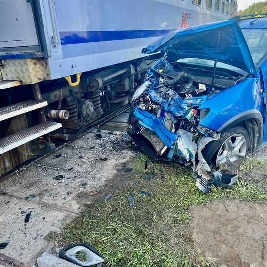 wypadek na przejeździe kolejowym w Garczegorzu