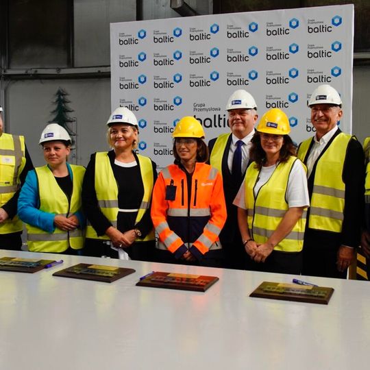 Pierwsze cięcie stali na konstrukcje dla morskiej farmy wiatrowej Baltica 2