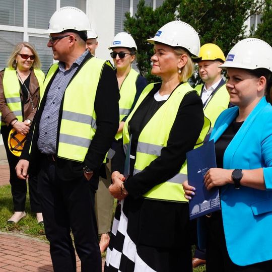 pierwsze cięcie stali na konstrukcje dla morskiej farmy wiatrowej Baltica 2