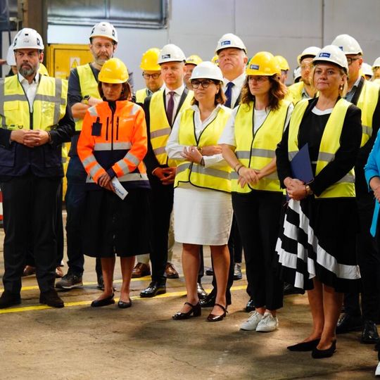 pierwsze cięcie stali na konstrukcje dla morskiej farmy wiatrowej Baltica 2