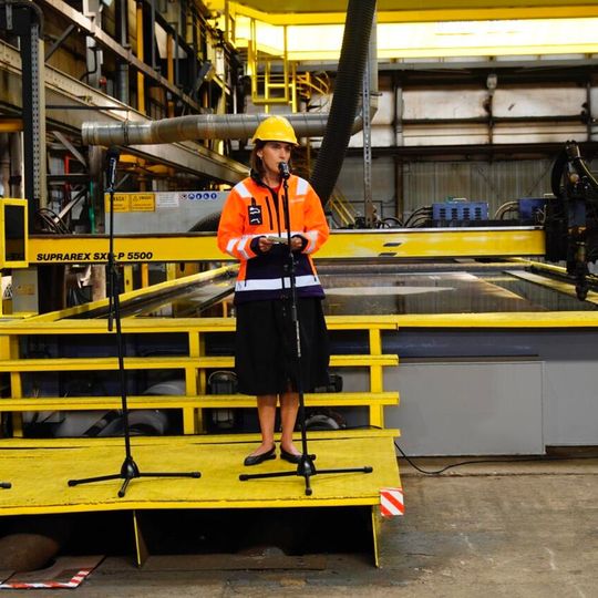 pierwsze cięcie stali na konstrukcje dla morskiej farmy wiatrowej Baltica 2