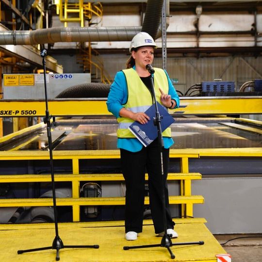 pierwsze cięcie stali na konstrukcje dla morskiej farmy wiatrowej Baltica 2