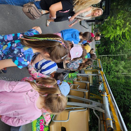 „Wakacyjne Misje Odkrywców – półkolonie z przygodą, pasją i ORLENEM”