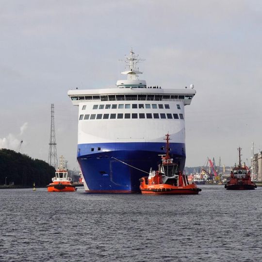 prom Jantar Unity na próbach morskich