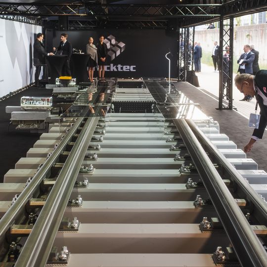 Trako 2025, otwarcie