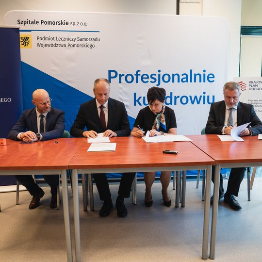 remont Gdyńskiego Centrum Onkologii i podpisanie umowy na kolejne inwestycje