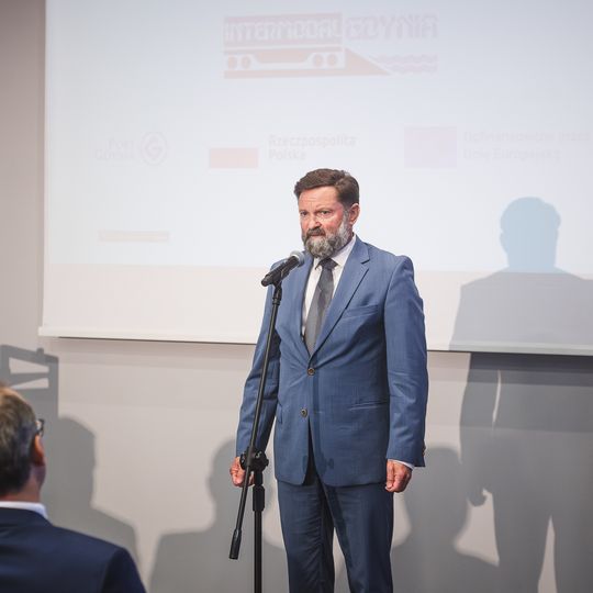 rozpoczęcie budowy terminalu intermodalnego w Porcie Gdynia