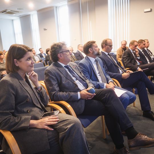 rozpoczęcie budowy terminalu intermodalnego w Porcie Gdynia