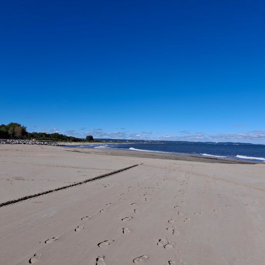 refulacja plaży na Westerplatte