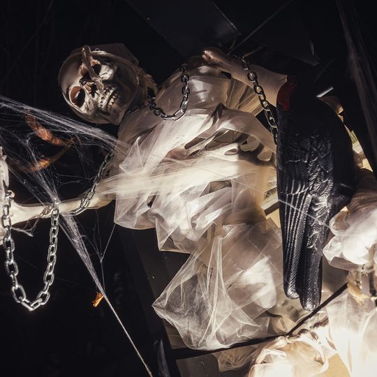 Willa Kirsch w Gdańsku znów straszy. Tym razem w motywie Wednesday Addams