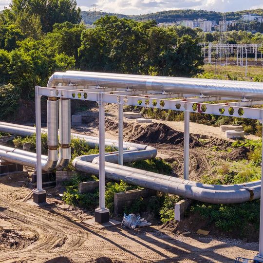 Przebudowa sieci ciepłowniczej w Porcie Gdynia. Kluczowy etap budowy terminalu intermodalnego