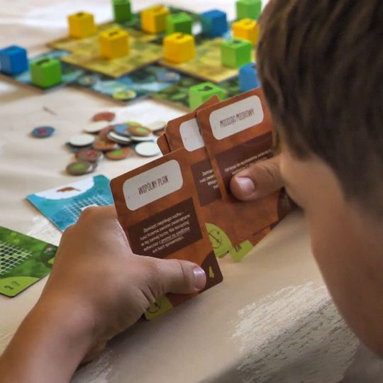 gra „Łosie i Jelenie Józefiny”