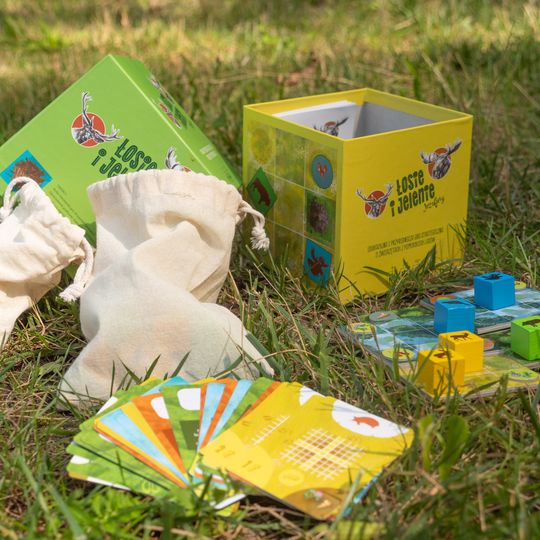 gra „Łosie i Jelenie Józefiny”