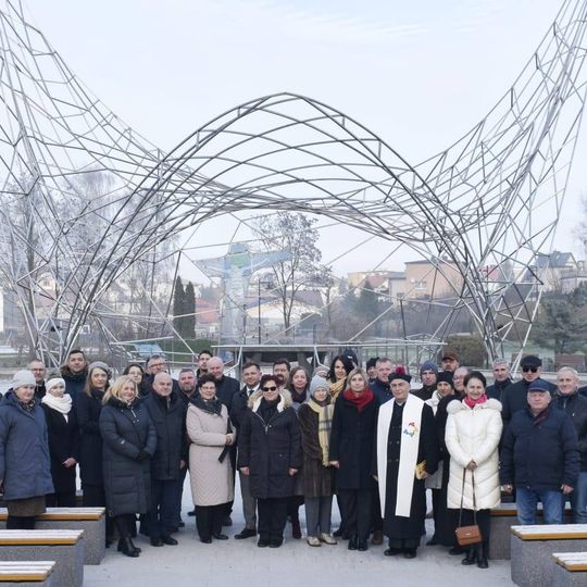 park Ośmiu Błogosławieństw w Sierakowicach po modernizacji