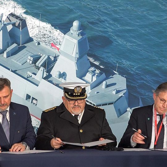 ORP Burza, położenie stępki