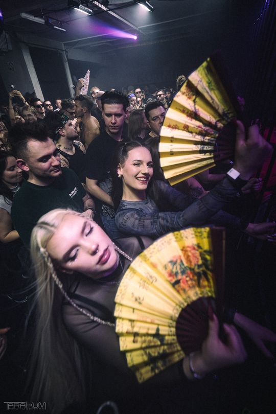 VTSS | Techno Balkon | Hala Olivia