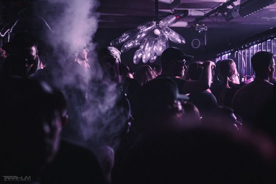 VTSS | Techno Balkon | Hala Olivia