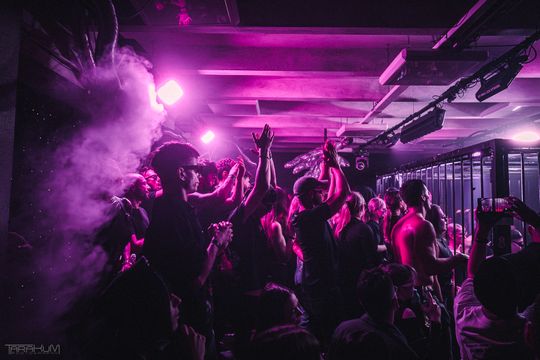 VTSS | Techno Balkon | Hala Olivia