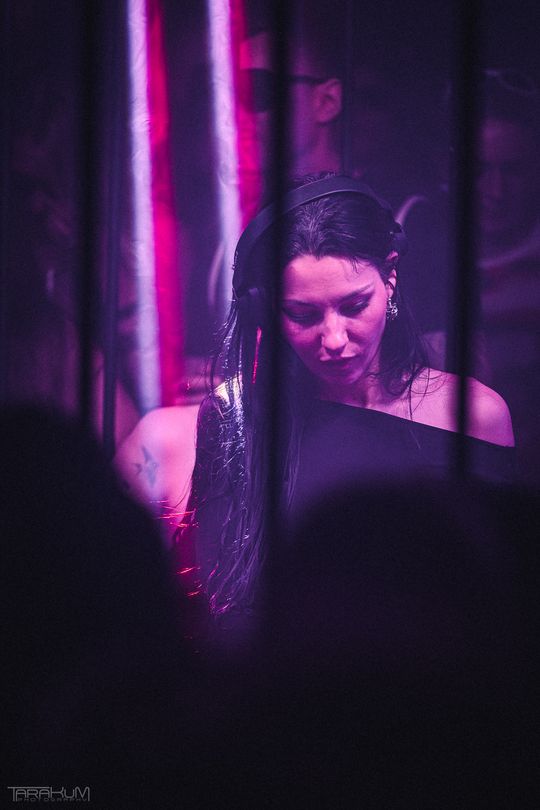 VTSS | Techno Balkon | Hala Olivia