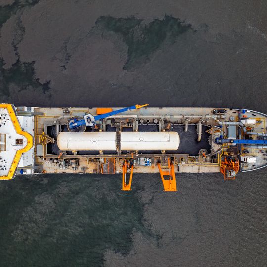 prace przy budowie nabrzeża terminalu FSRU, Gdańsk