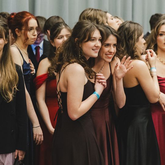 Studniówka XV LO w Gdańsku. Bal maturzystów w hotelu Sheraton w Sopocie