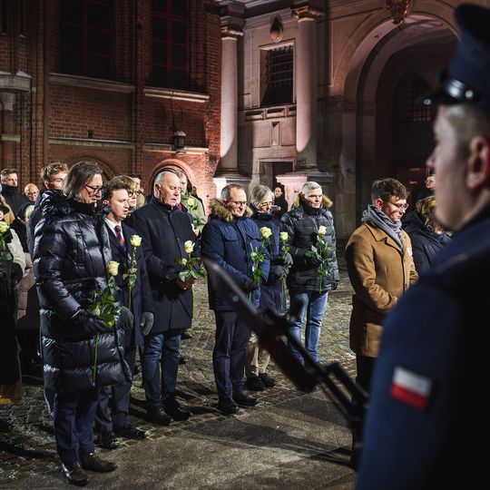 7. rocznica śmierci Pawła Adamowicza, uroczystości przy tablicy pamiątkowej, Gdańsk 2026