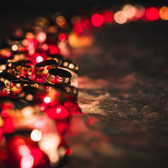 serce ze zniczy na Placu Solidarności, Gdańsk 2026