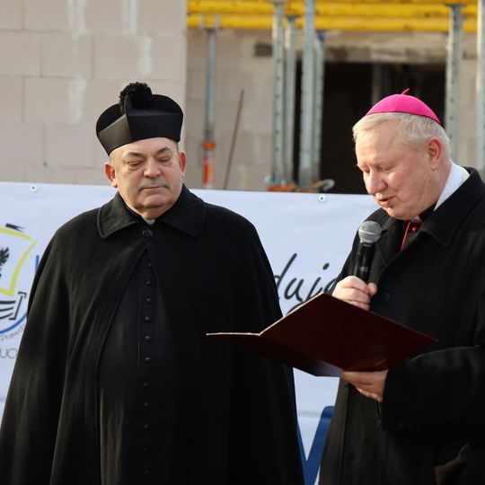 wmurowanie kamienia węgielnego pod nowy budynek Szpitala Puckiego