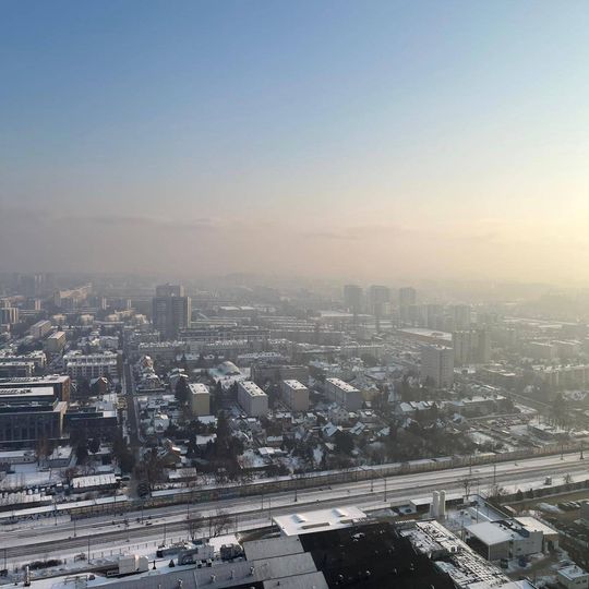Smog nad Gdańskiem. Porażający widok z Olivia Star