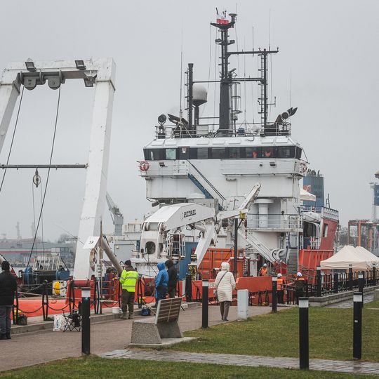 wizyta Andrzeja Domańskiego i Arkadiusza Marchewki na pokładzie statku Amber Cecylia, Gdańsk 2026