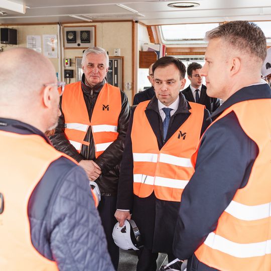 wizyta Andrzeja Domańskiego i Arkadiusza Marchewki na pokładzie statku Amber Cecylia, Gdańsk 2026