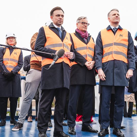 wizyta Andrzeja Domańskiego i Arkadiusza Marchewki na pokładzie statku Amber Cecylia, Gdańsk 2026