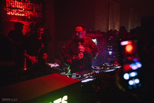 Dub i reggae w 100czni - niezapomniana noc sound systemów w Gdańsku!